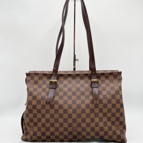 Louis Vuitton Chelsea leather handbag - Picture 1 of 7